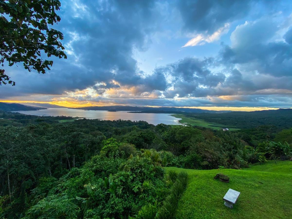 Retiro Del Lago Arenal Lodge El Castillo Exterior photo