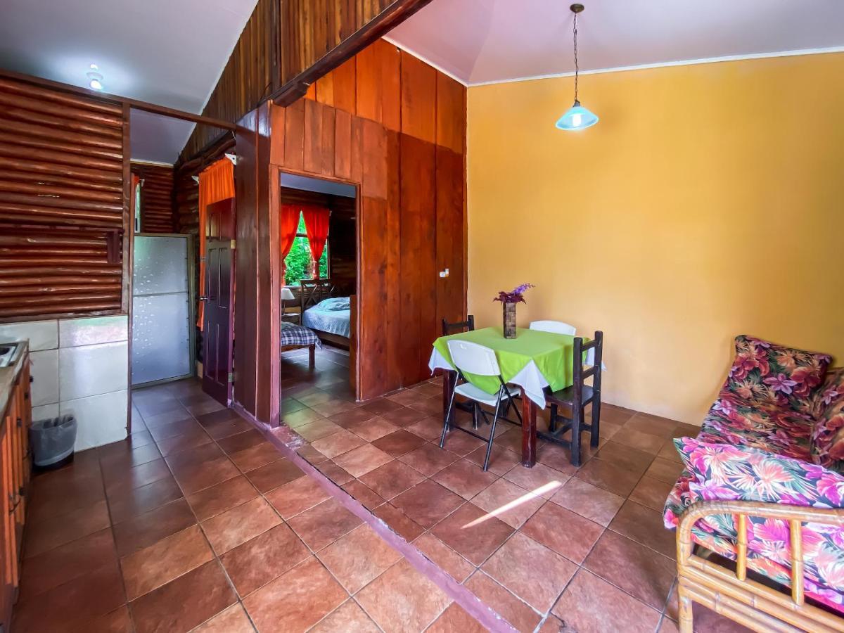 Retiro Del Lago Arenal Lodge El Castillo Exterior photo