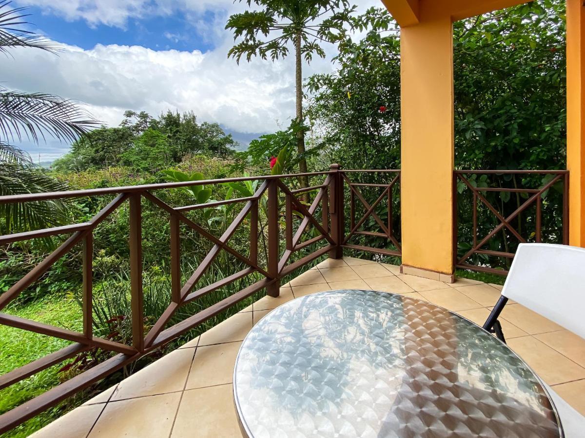 Retiro Del Lago Arenal Lodge El Castillo Exterior photo