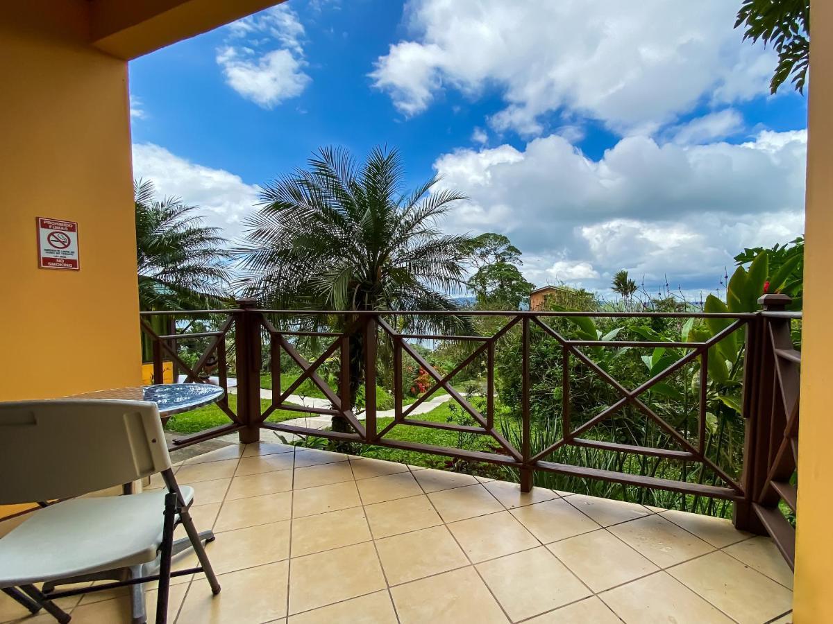 Retiro Del Lago Arenal Lodge El Castillo Exterior photo