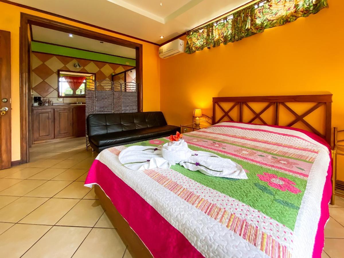 Retiro Del Lago Arenal Lodge El Castillo Exterior photo